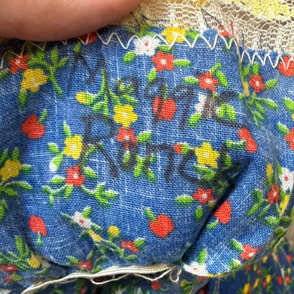 Unbranded handmade vintage